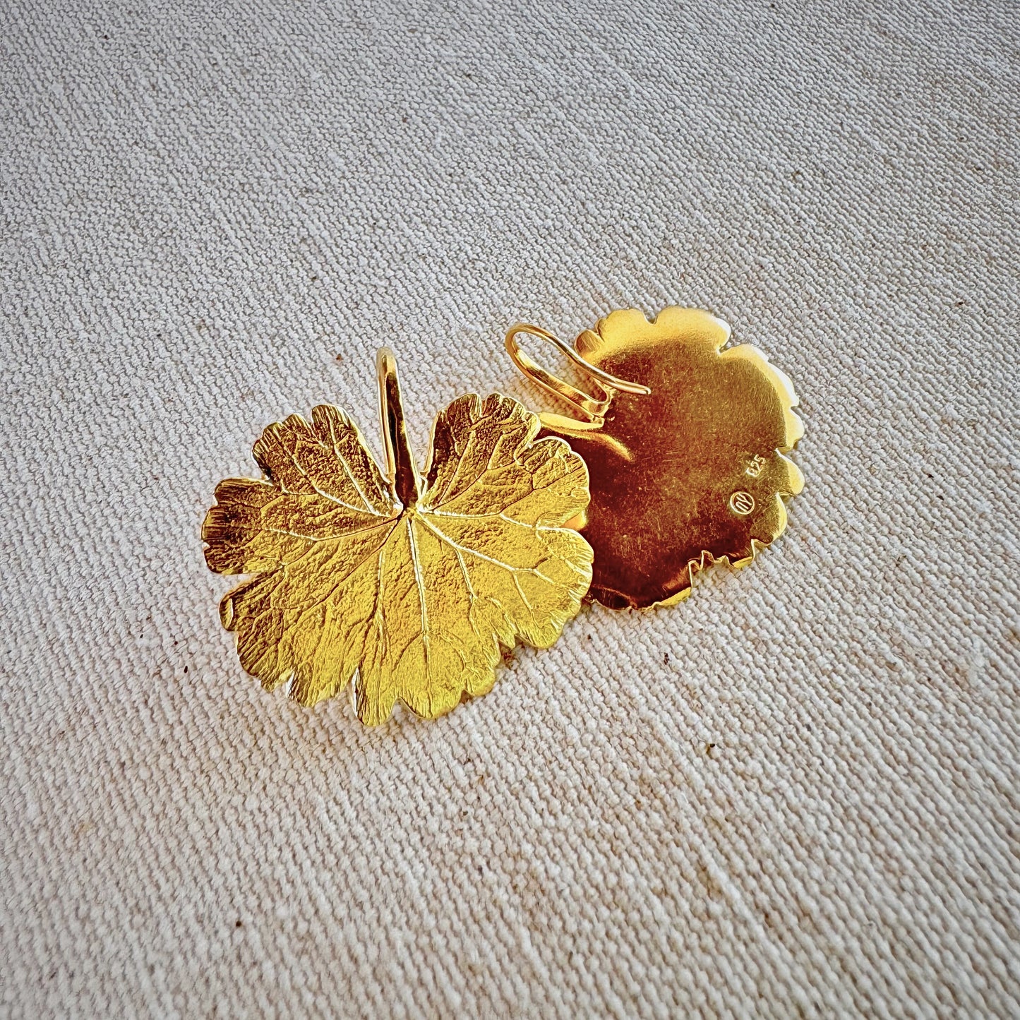 Gernamium Leaf Earring